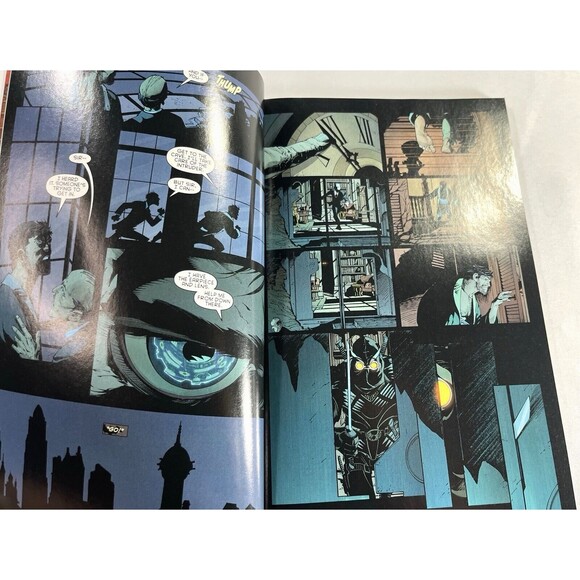 The New 52 Batman Vol. 2: The City of Owls 2013 Trade Paperback - Picture 7 of 12
